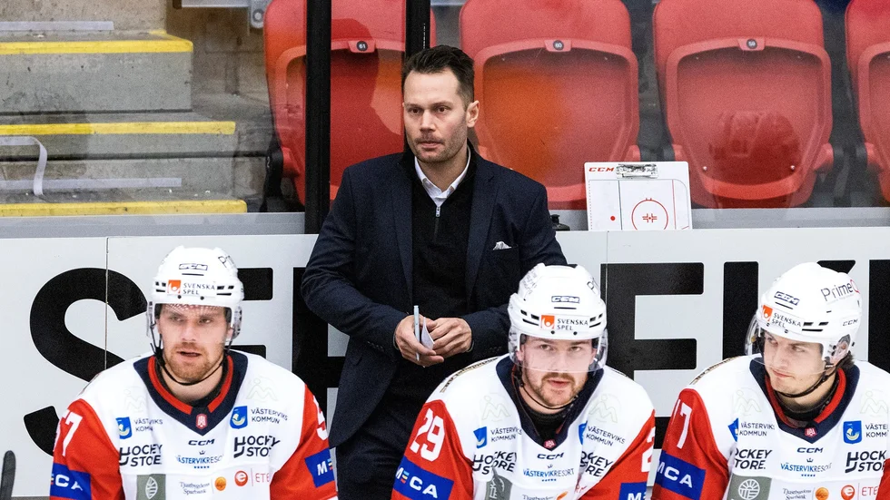 Martin Gudmundsson och hans Västerviks IK spelar på fredagskvällen hemma mot Östersund och har då möjlighet att bryta den nu sex matcher långa förlustsviten.