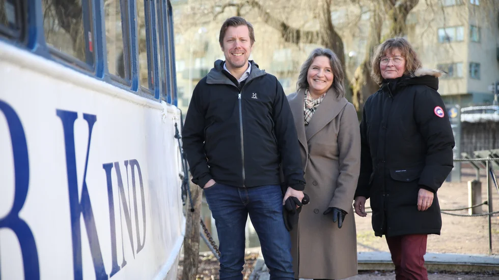 Jörgen Nilsson, Lena Fältros och Ann-Louise Södersten hoppas på fler utländska besökare till Kinda kanal med omnejd. "Nu 2023 ser vi att det egentligen inte finns några spärrar, såvida inte världsekonomin sätter spärrar", säger Nilsson.