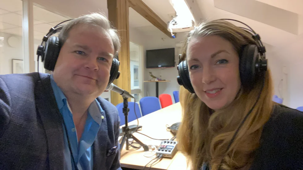 Radiosnack. Therese Cederblom är uppvuxen i Edsbyn, men är inne på andra året i IFK Motalas bandystyrelse. Vi reder ut i podden Sportsnack vilket lag hon håller på i Bandykyrkan på onsdag då IFK:s elitserielag har bortamatch i Hälsingland.