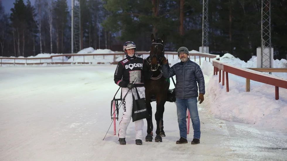 Hanna Olofssons löfte Last Dying Breath (e. Nuncio) tog årets andra seger då hon vann efter en sylvass avslutning.