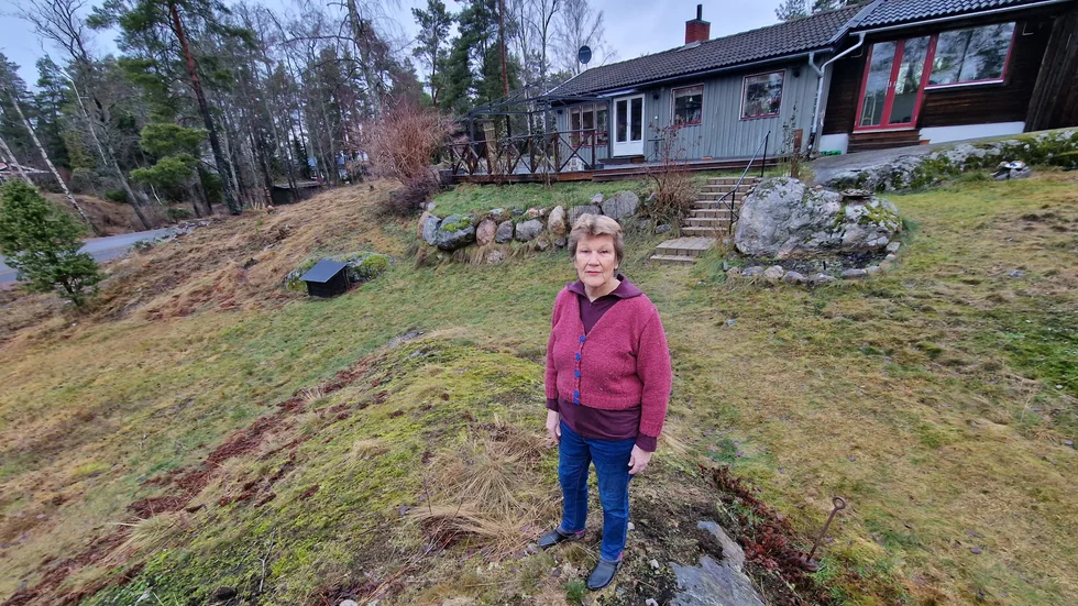 Kerstin Alksäter, sekreterare i Öbolandets samfällighet, hör sedan länge till den växande skaran av permanentboende fastighetsägare på ön.