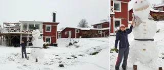 De byggde en tre meter hög snögubbe – kanske Katrineholms största: "Kul om det kunde bli en tävling"