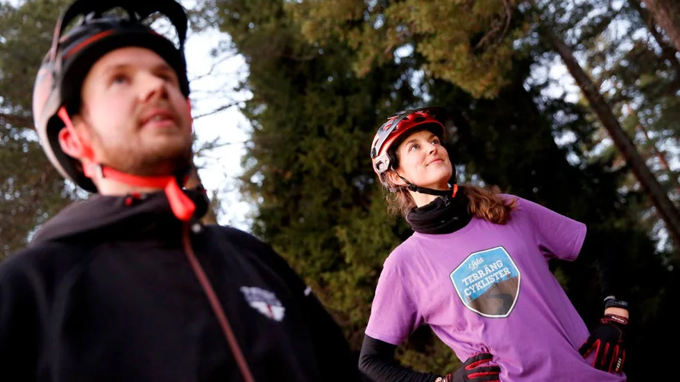 Utmaning. "Man blir modigare, det märktes under girlcamp i maj då man kom till ett ställen som man aldrig klara, men till slut tog alla det, säger Erika Nordin, här med Fredrik Blomqvist.
