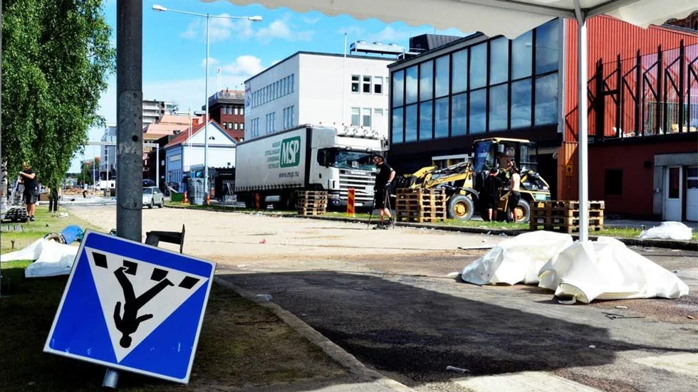 På söndagen revs alla restaurangtält och andra festivalstånd. Nu ska Luleå hamnfestival utvärderas. Arrangörerna är nöjda med evenemanget.