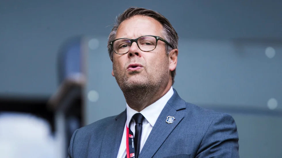 Mikael Ahlerup har hamnat i blåsväder som generalsekreterare för Svenska Innebandyförbundet.
