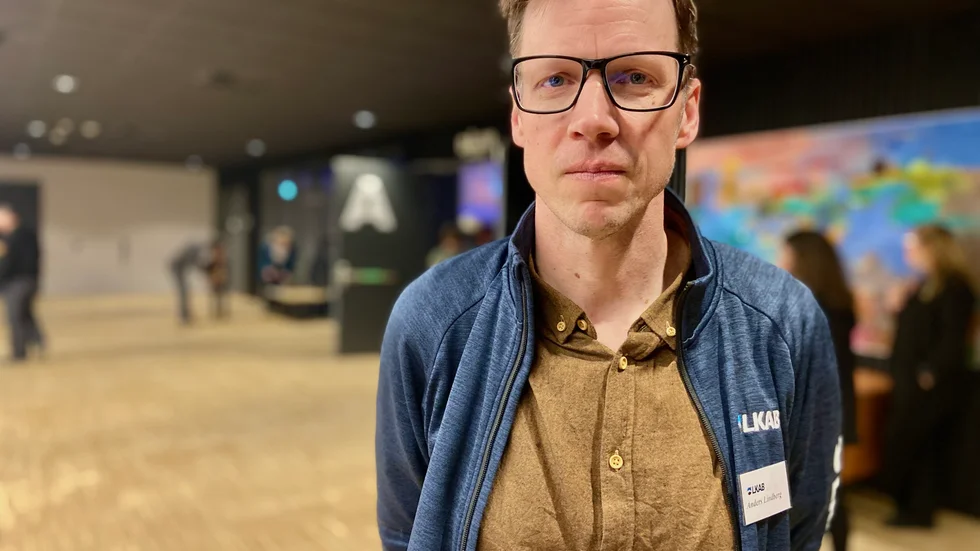 Anders Lindberg, presschef vid LKAB, betonar att man idag inte vet exakt hur och var man ska plocka upp råvarorna. 