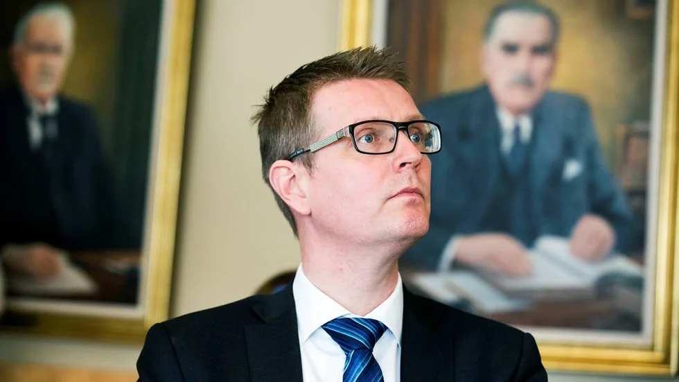 "ORKAR INTE FRAM". Mattias Karlsson säger att landstingsledningen visar brist på handlingskraft.