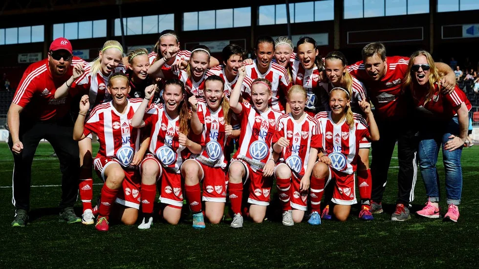 Gammelgården/IFK Kalix vann flickor 14. I laget spelade Ellen Olsson, Ebba Westring, Bianca Lundström, Julia Bergström, Klara Stridsberg, Emma Hedman, Emma Andersson, Emmy Engman, Samantha Andersson, Sara Nilsson, Jenny Johansson, Ellen Hellman, Caroline Strömberg, Fanny Strömberg och Natalie Strömberg.