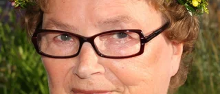Aune Nyström, 80 år