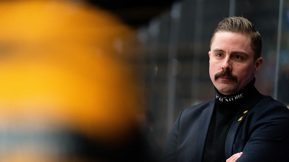 Pierre Johnsson hade svårt att hitta rätt ord för att beskriva avslutningen på tisdagens rafflande SHL-möte med Växjö.