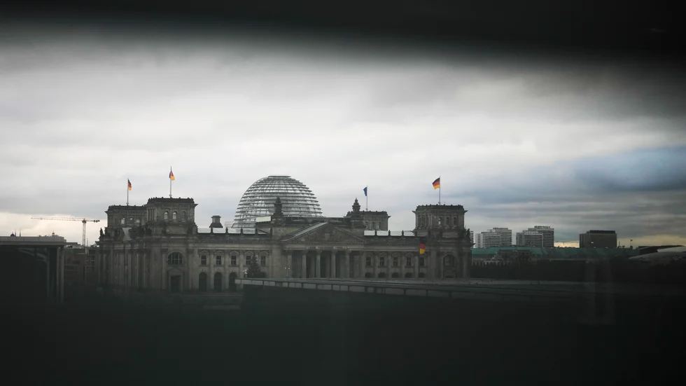 En gruppering kopplad till den så kallade Reichsbürger-rörelsen planerade att storma den tyska förbundsdagen under en statskupp.