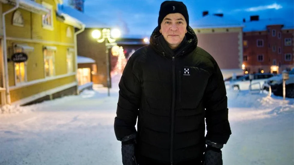 Allan Vinsa, 71, pensionär, Kiruna: "Nej, inte på julbordet. Det var kanske mer förut, men inte nu. Julen är en högtid för barnen."