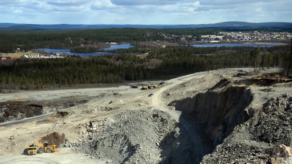 Dagbrottet vid Gruvberget med Svappavaara i bakgrunden. Arkivbild.