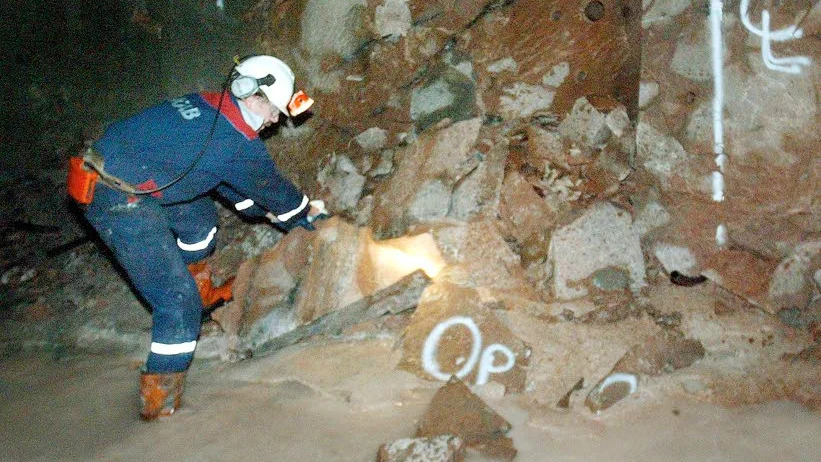 Underjordsjobb. Så här såg det ut när NSD besökte verkligheten i Malmbergsgruvan 2002.