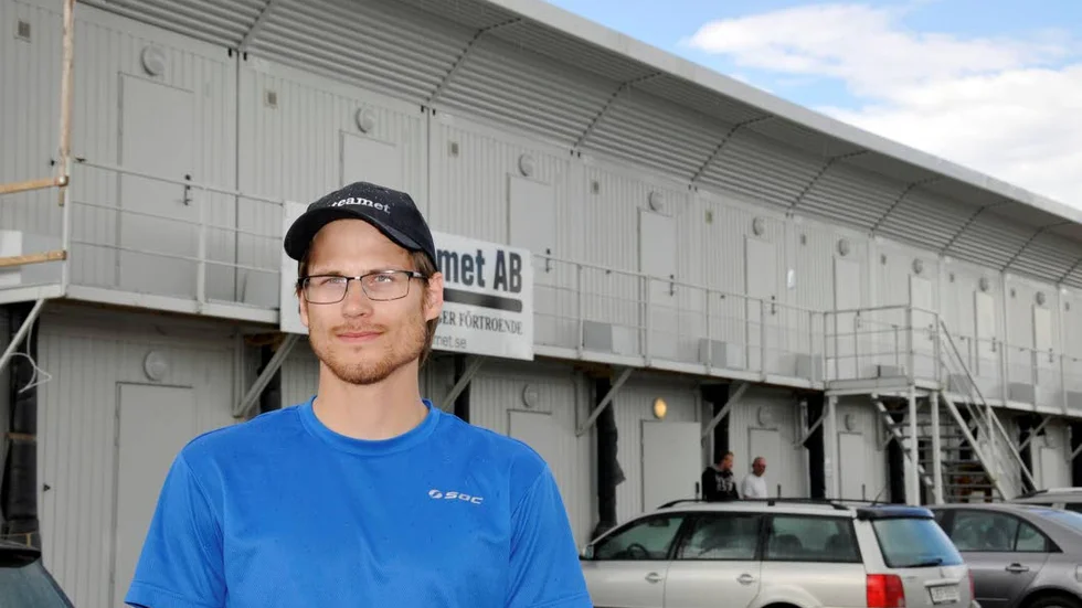 VÄNTAR. Jonas Mäkikalto väntar att rekonstruktören ska ta kontakt. Samtidigt är han hoppfull  om en bra lösning.