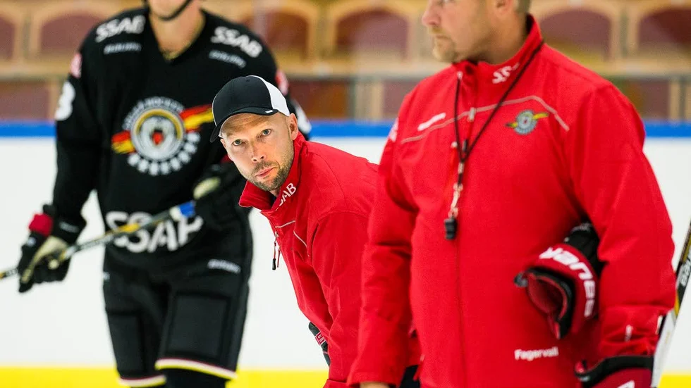 SPECIALIST. "Det är ingenting som jag kan säga: "så ska vi göra", utan vi har en tanke och sen är det spelarna som ska köra på den också", säger boxplayspecialisten Anders Burström.