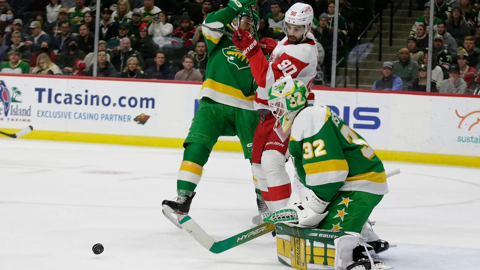 Minnesotamålvakten Filip Gustavsson storspelade mot Detroit.