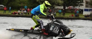 Rivstart i watercross-SM: "En adrenalinkick"