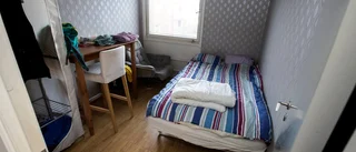 Med ständigt nya gäster hemma