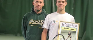 Jeppe ger allt för tennis – valde flytt till Spanien