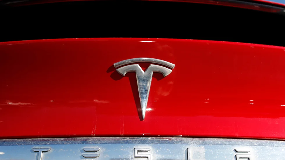 Tesla justerar upp priserna på Model 3 och Model Y i Kina och USA. Arkivbild
