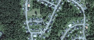 Nya ägare till 70-talshus i Borensberg - 2 210 000 kronor blev priset