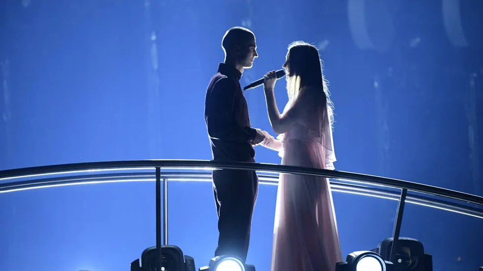 LISSABON 2018-05-07
Ieva Zasimauskaite från Litauen framför bidraget When We're Old vid genrepet inför första semifinalen i Eurovision Song Contest i Lissabon.
Foto: Stina Stjernkvist / TT kod 11610