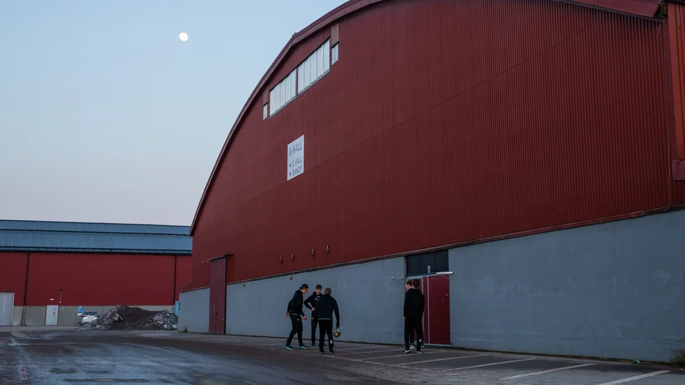 D-hallen ska vara en träningshall och är främst avsedd för konståkningen.