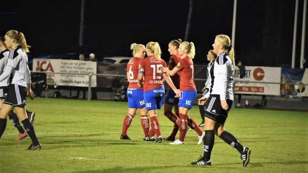 Rimforsa IF fick två bonusstraffar i cupfinalen mot IFK Norrköping i höstas. Nästa år kan straffarna vara borta i cupspelet.
