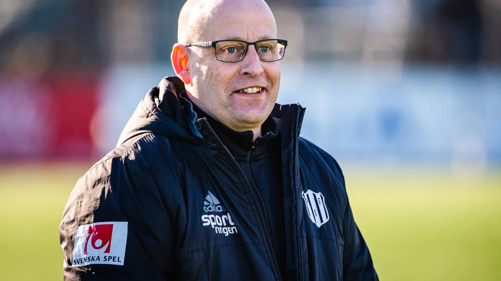 Stellan Carlsson har skrivit ett nytt kontrakt över 2023 med Piteå IF DFF.