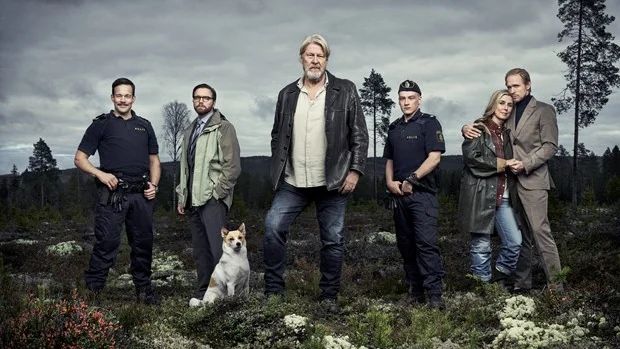 Säsong ett av "Jägarna" sändes på C More och TV4 hösten 2018. Nu spelas uppföljaren in. 