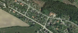 Kedjehus på 123 kvadratmeter från 1969 sålt i Bie, Katrineholm - priset: 1 475 000 kronor