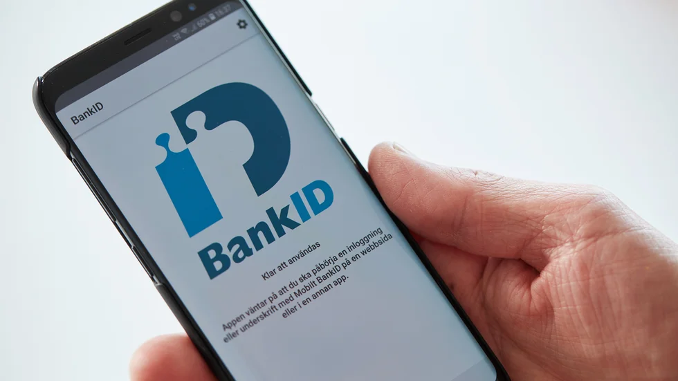 Eftersom mannens bank lyckades dra tillbaka betalningen så rubriceras brottet som bedrägeriförsök. 