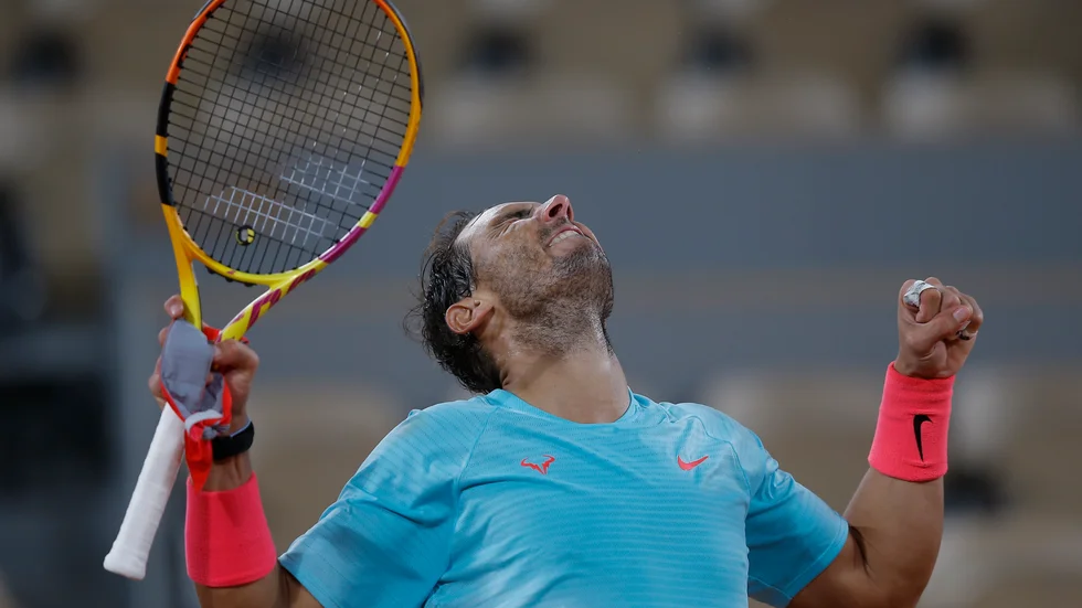 Rafael Nadal jublar i Parisnatten.