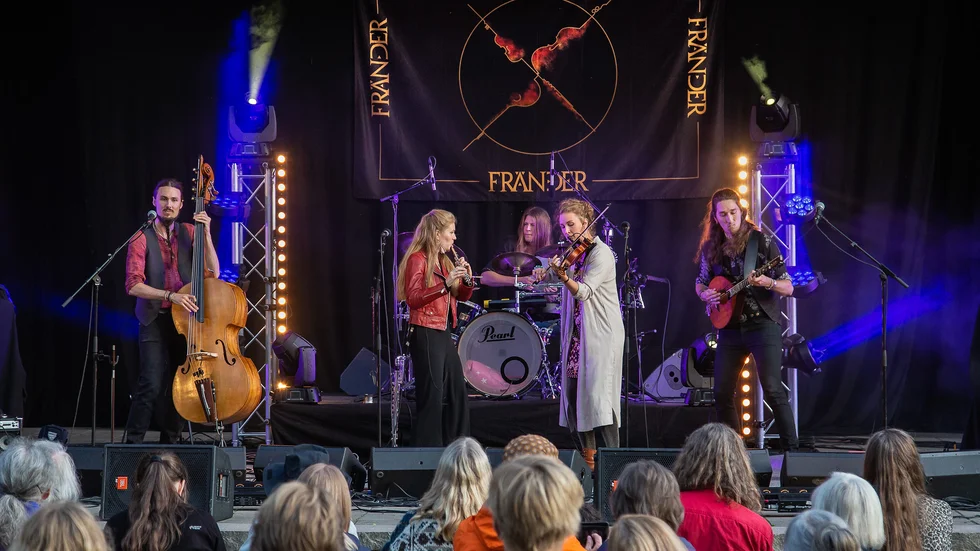 Fränder agerar värdar på folkmusikfestivalen på Katalin på lördag 4 mars.