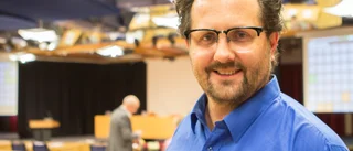 Avhopparen Ek har inte ändrat sig – sitter kvar