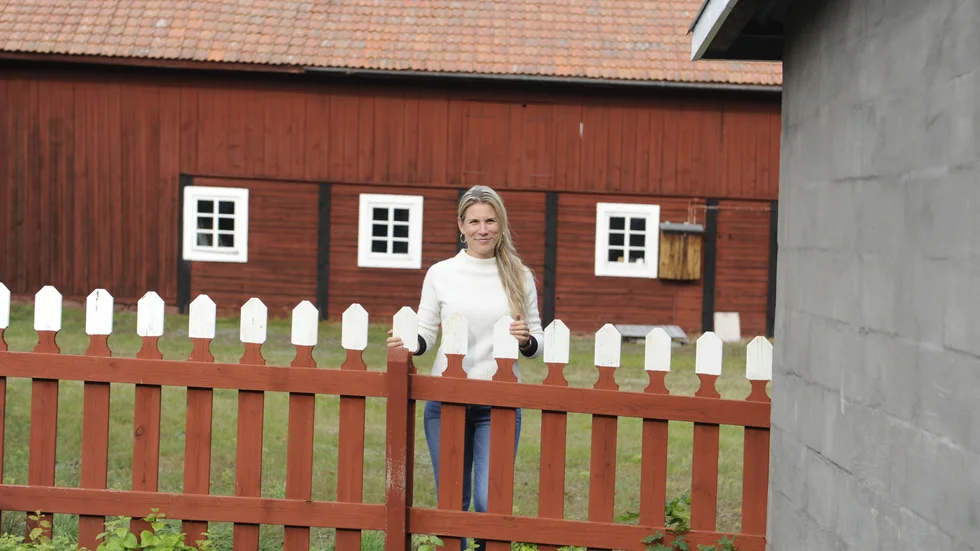 För elva år sedan började arbetet med att bygga om det gamla garaget till glasblåseri.