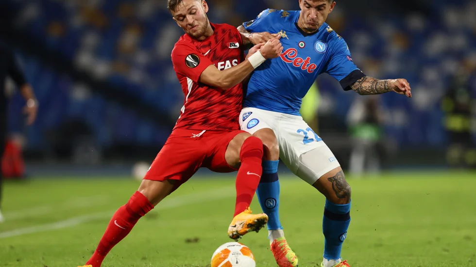 Jesper Karlsson, till vänster, har fått en bra start i AZ Alkmaar.