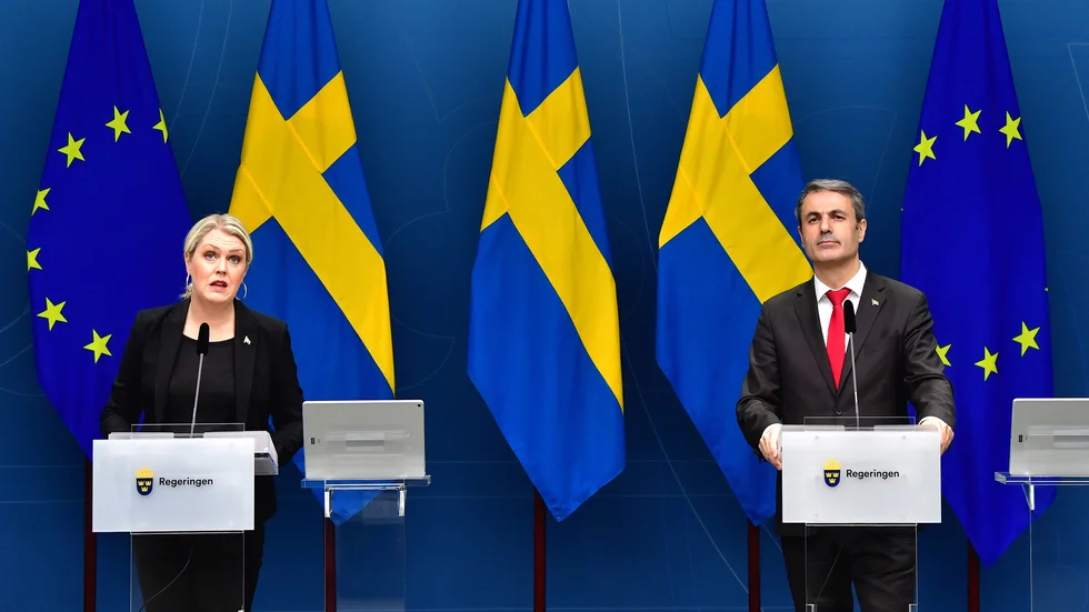 Lena Hallengren och Ibrahim Baylan (båda S).