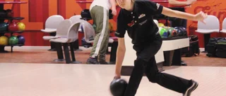 Topplag står för motståndet i de lokala bowlingserierna