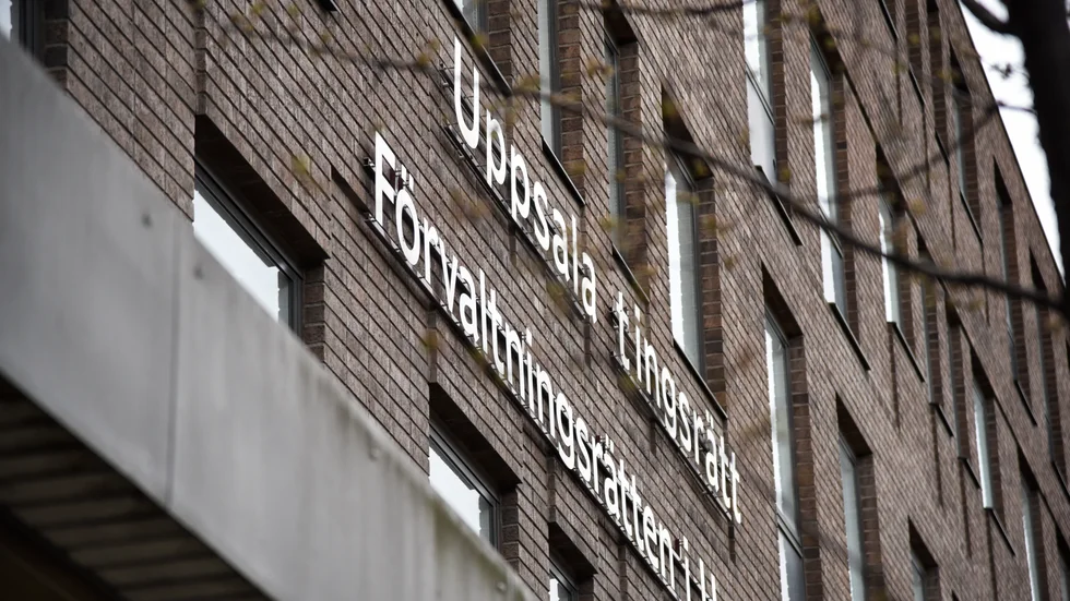 Två män har häktats efter en stor polisinsats i Björklinge utanför Uppsala. Arkivbild.
