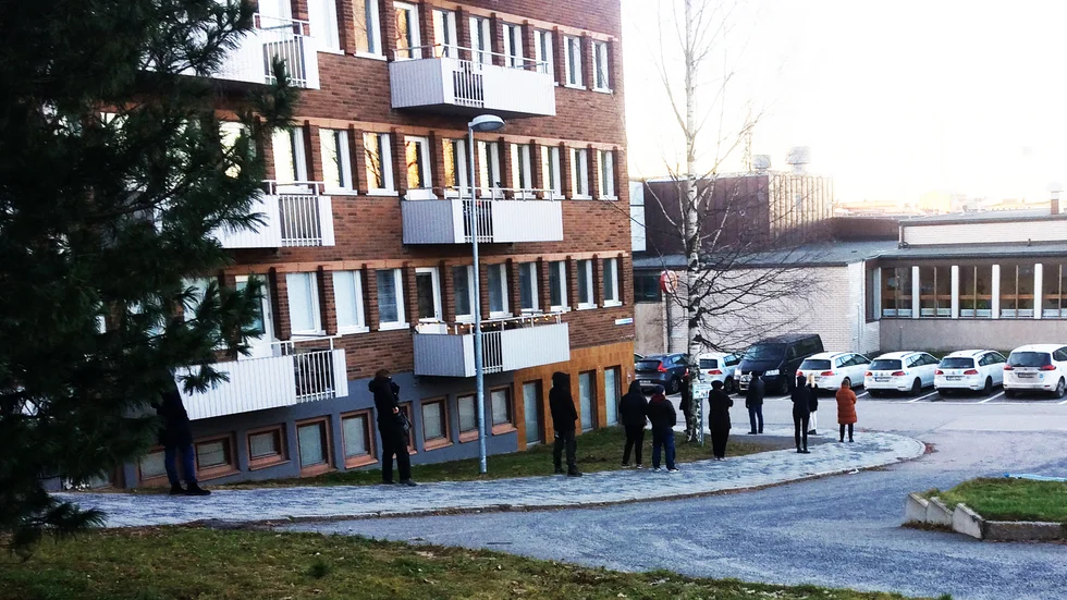 Kön till Vårdcentralen Norra Hamn var rekordlång på måndagsmorgonen.