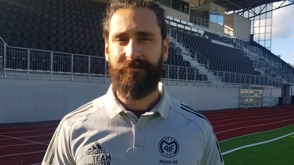 Kianosh Sharafadin, tidigare i Dribbla United och i Österstad bland annat, är ny sportchef för Motala AIF:s damverksamhet. Ambitionen är att lyfta till högre nivåer.
