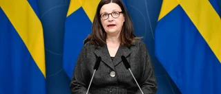 Regeringen stänger gymnasieskolorna