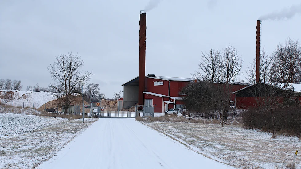 Tvisten om fjärrvärmeverket i Vadstena fortsätter. Inom några dagar går den civilrättsliga processen igång i Linköpings tingsrätt.