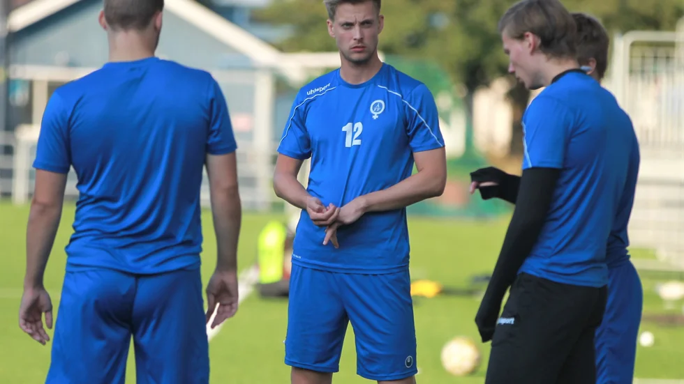 Anders Eriksson stannar i ÅFF.