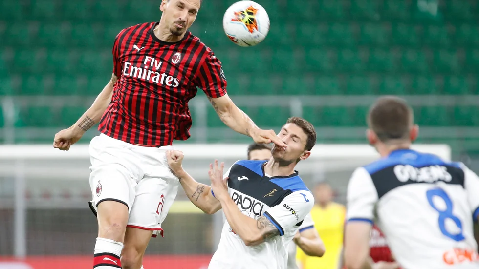 Zlatan Ibrahimovic och hans Milan inleder Serie A-säsongen mot Bologna på San Siro. Arkivbild.