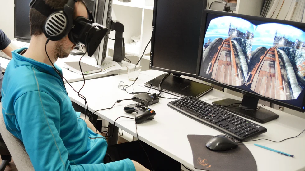 Många spelomgångar har spelats sedan Tobias Andersson testade VR-glasögon 2016. Hans Turborilla satsar nu i Skellefteå.