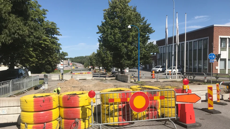 Mejerigatan är avstängd sedan en vecka tillbaka. På fredag planeras den att öppnas igen. 