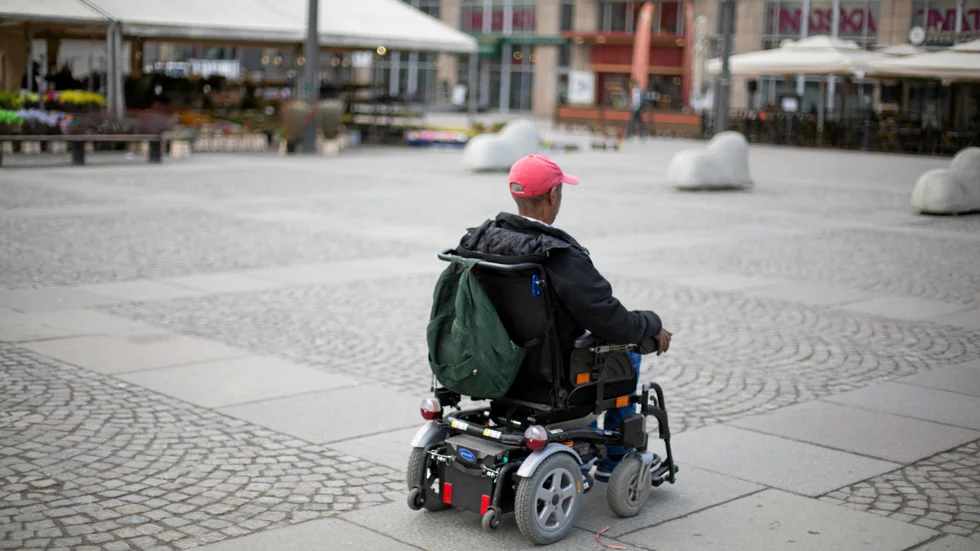 Vill Alliansen inte att de med funktionsnedsättning inte ska synas?